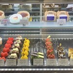 シェ・シバタ - 