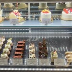 シェ・シバタ - 