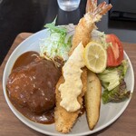カフェ レストラン ファボリ - 