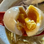 みそラーメン専門店 みつぐ - 味玉