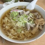 ラーメン太七 - もつらーめん（大盛）