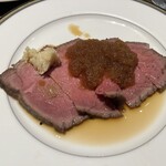 テラスダイニング ミケーラ - 目玉のローストビーフ