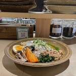 SPICE GATE - カレーリーフ香る魚介出汁カレー