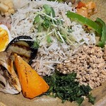 SPICE GATE - カレーリーフ香る魚介出汁カレー