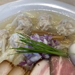 宍道湖しじみ中華蕎麦 琥珀 - 