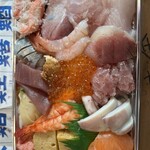 弁天鮨 - ちらし寿司大盛り