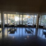 塩原の陽食屋 グリル三笠軒 - ゆったりとした空間