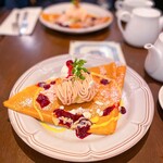 クレープリースタンド・シャンデレール ハービスPLAZA店 - 