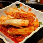 焼肉居酒家 韓の台所 - 白菜キムチ
