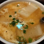焼肉居酒家 韓の台所 - ハーフ 魚出汁香る玉子スープ