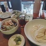 手打ちうどん　 いしづか - 揚げ出し茄子のつけ汁(小)　　１０００円