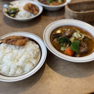 スープカレー店 34_1