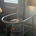 ストーブ列車 - ストーブの上で焼いてくださいます