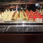 ラ ブティック ドゥ ジョエル・ロブション 丸の内ブリックスクエア店 - 