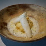 NARISAWA - ハモ　秋の白い根菜