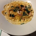 ショウズ宮長 - 法蓮草とベーコンのカルボナーラ