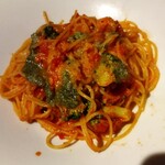 ショウズ宮長 - ブロッコリーとカブとツナのトマトスパゲッティ