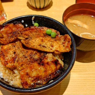 豚丼のぶたはげ_1