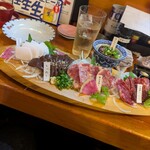 郷土料理&炭火串焼 笑う門 - 