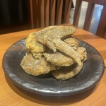 山 ワンランク上の世界の山ちゃん KITTE大阪店 - 幻の手羽先770円