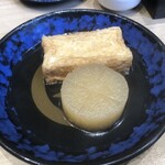 資さんうどん 明石二見店 - 大根、厚揚げ