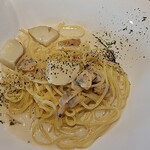 Bistro oceanrich - 大きなお皿での提供はトキメキ度アップします(笑)