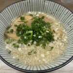 車うどん - きつねうどんにたぬきトッピング ¥480