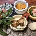 串揚げ キュイジーヌ･ド・オオサカ･リョウ - 前菜の盛り合わせ（コースに含まれています）