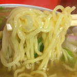 大勝軒 - とろみがかった麺