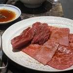 #ヒロキヤ新宿 - タレ盛り合わせ-ハラミ、カメノコ、カルビ