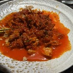 #ヒロキヤ新宿 - 味噌ユッケ を混ぜ混ぜ