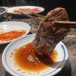 #ヒロキヤ新宿 - 赤身にはオリジナルタレを