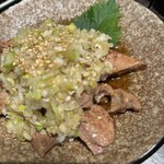 もつ千 - ネギレバテキ！レバー苦手な人も食べれる美味さとクセの無さ！大量のネギが嬉しい！