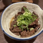 卯屋 - 馬のモツ煮