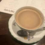 カフェラヴォワ かどやホテル - 