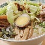 桂花ラーメン 新宿東口駅前店 - 