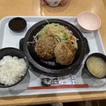 ハンバーグスタンド マンタン - 料理写真: