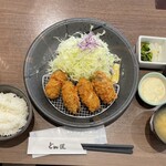 とん匠 - 牡蠣フライ定食