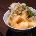 銀座 真田 SIX - せいろと小海老、野菜の小天丼@税込2,200円 │ 平日11:59頃訪問