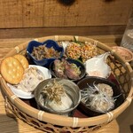 鶏と魚と炭火焼き 燈 - 