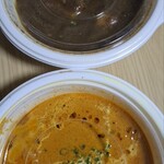 ジュンタラカレー - 料理写真:上　ポークビンダル　　下　チキンカレー