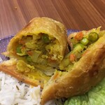 LAILY - キーマプレートはピアジではなくサモサを付けてくれました