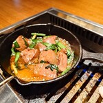 舌與Harami 肉猿 - 