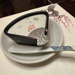 梅の花 - 湯葉グラタンの素敵な器