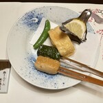 梅の花 - 生麩田楽　湯葉揚げ
