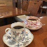 Cafe Salon de The OKA - 