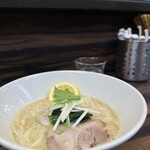 中華そば 梟 - 料理写真: