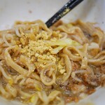ラーメンエース - 汁なし カレー粉投入