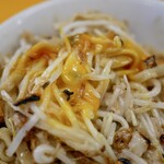 ラーメンエース - 汁なし 少なめ　にんにく少し、焦がしアブラ