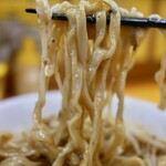 ラーメンエース - 汁なし 麺リフトアップ